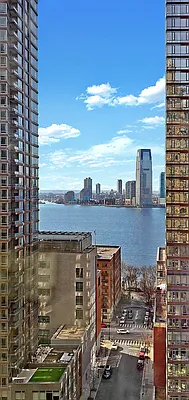 Rented by City Connections Realty | media 2