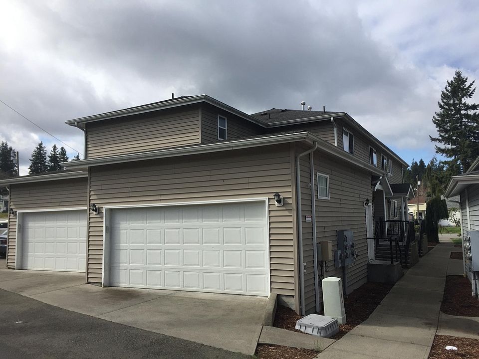Garage parking 