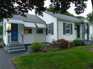 34 Union Ave, Warwick, RI 02889