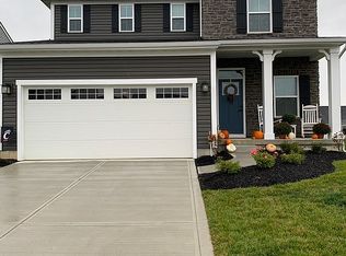 9319 Lakeside St, Tipp City, OH 45371