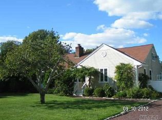 21 Marion Rd, Amityville, NY 11701