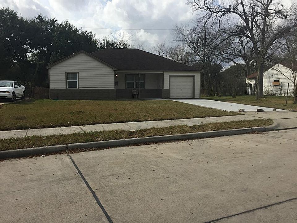 1st image of 2014 Lamar Dr