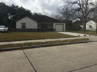 2014 Lamar Dr, Pasadena, TX 77502