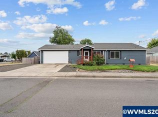 405 S 12th St, Independence, OR 97351