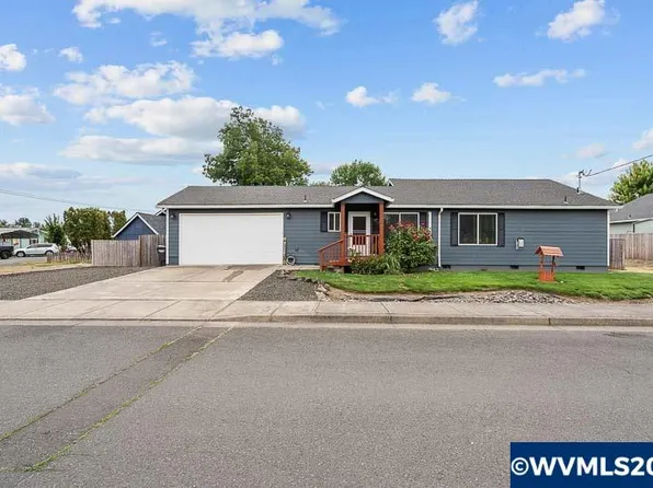 405 S 12th St, Independence, OR 97351