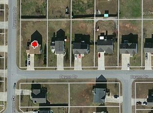 2578 Deann Dr, Ellenwood, GA 30294