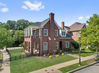 1215 Parkview Blvd, Pittsburgh, PA