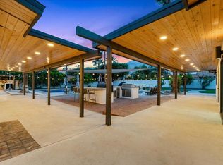 1815 E Racquet Club Rd, Palm Springs, CA 92262