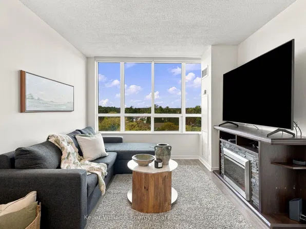 1200 The Esplanade N Unit 705, Pickering, ON L1V 6V3