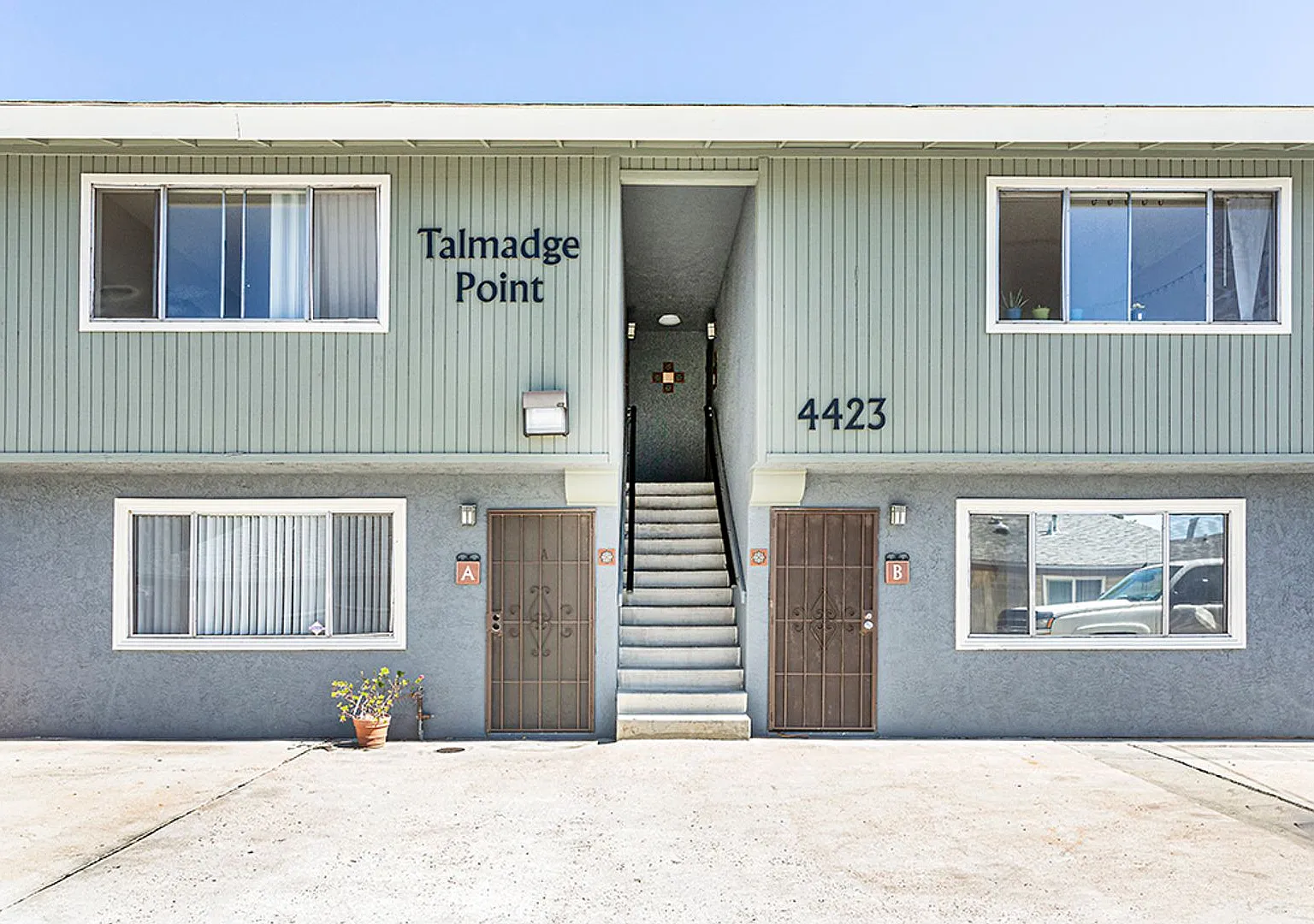 PR Talmadge Apartments — Photo 4