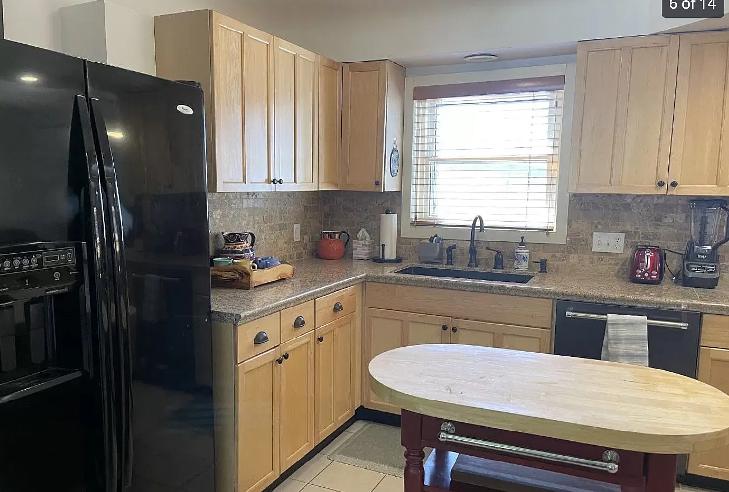 4 bed, 1282 sqft, $2,250 — Photo 2
