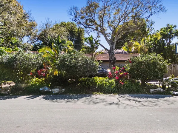 2600 NE 24th Street, Fort Lauderdale, FL 33305