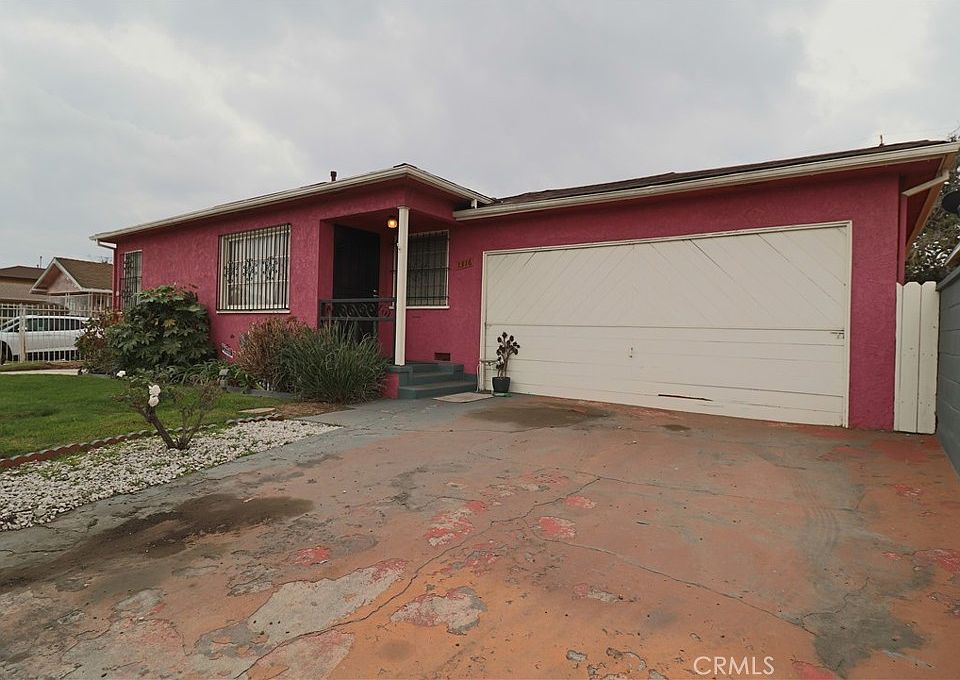 1st image of 1314 W 104th St