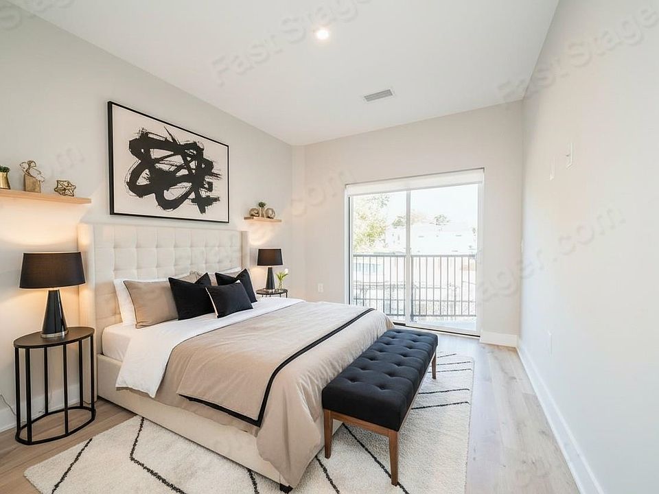1st image of 203-205 Randolph Ave #101
