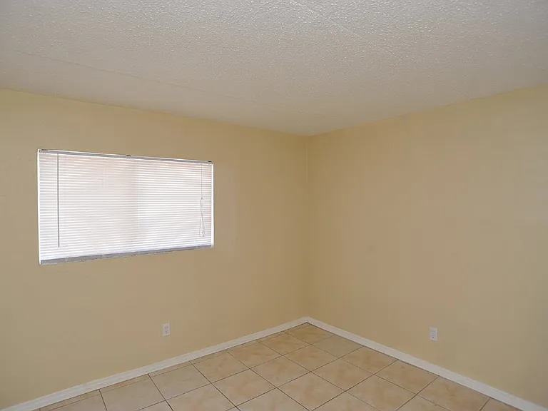 415 N Halifax Ave #103 — Photo 10