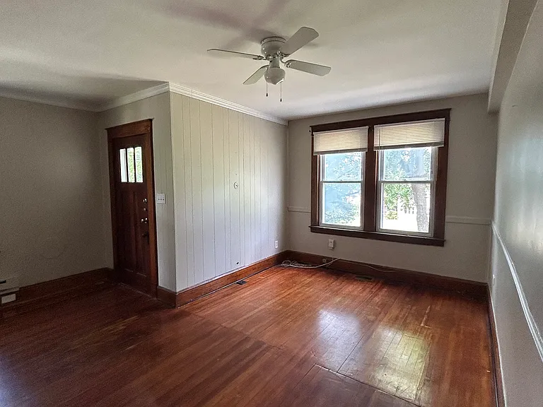 5841 Main St #1 — Photo 9