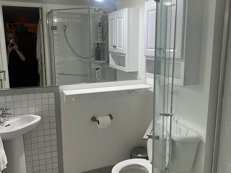 808 Beverly Ave — Photo 19