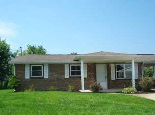 3313 Beech Ln, Burlington, KY 41005