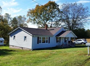 1132 Barney Hill Rd, Boonville, NC 27011