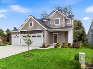10892 Verdant Dr, Allendale, MI 49401