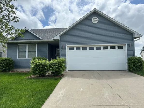 2417 Grand River Dr, Des Moines, IA 50320