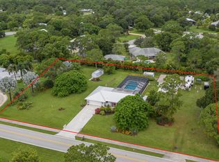 8608 SW Tropical Ave, Stuart, FL 34997
