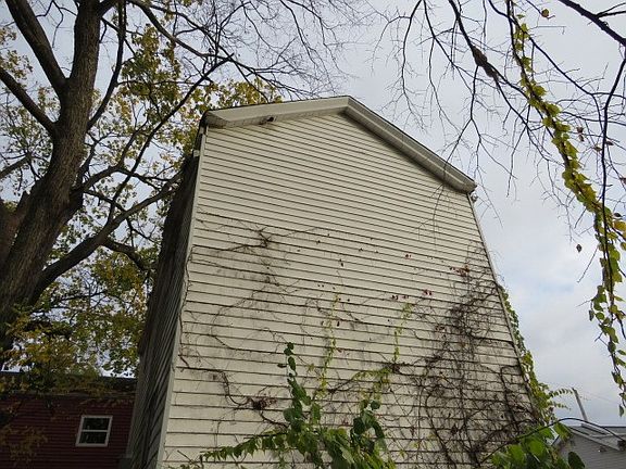 3rd image of 222 Kramer Way