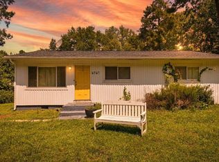 9301 Ladysmith Rd, Ruther Glen, VA 22546