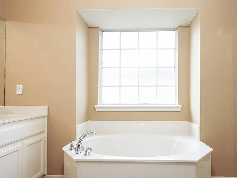3011 Renaissance Dr — Photo 13
