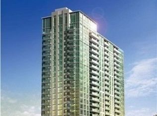 349 Rathburn Rd W #816, Mississauga, ON L5B 0K6