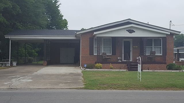 1st image of 411 11th St