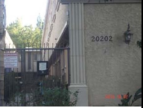 4th image of 20202 Cohasset St Unit 5