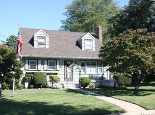 141 Sprague Ave, South Plainfield, NJ 07080