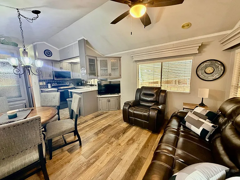 14572 E 48th Dr — Photo 10