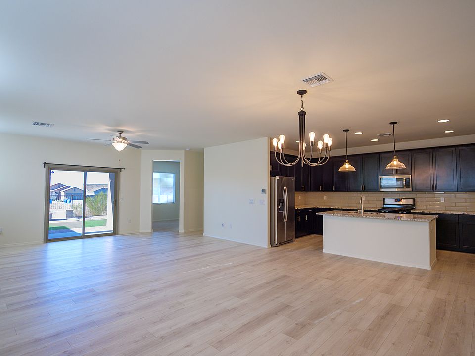 1st image of 10556 S Avenida Lago De Plata