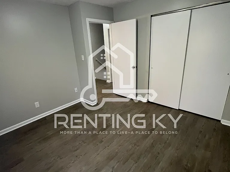 1661 Foxhaven Dr — Photo 11
