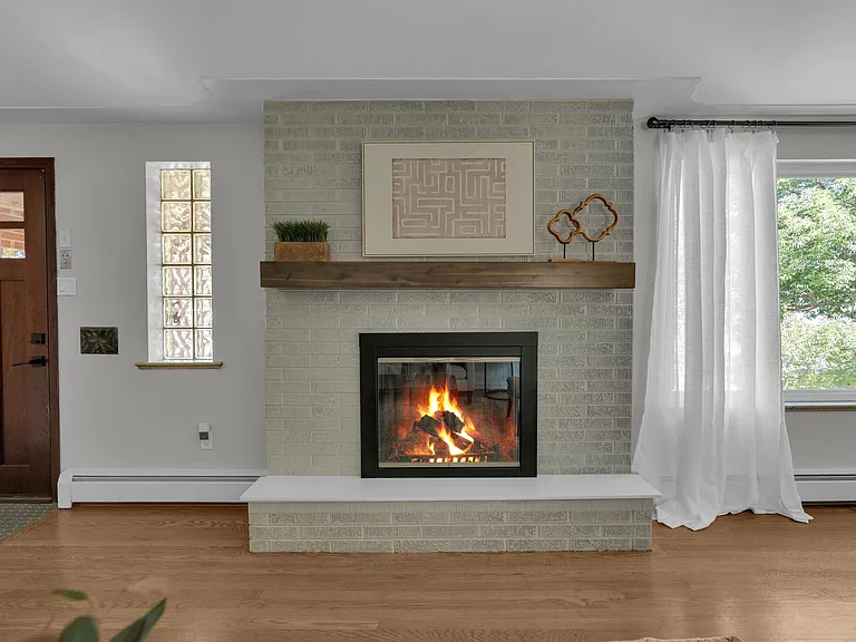 1526 S Jersey St — Photo 3