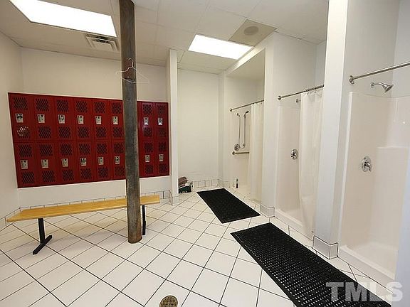 5th image of 807 E Main St #6126