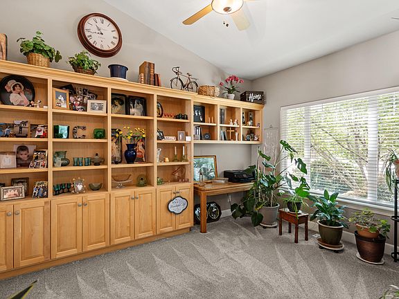 5th image of 115 Sandridge Way