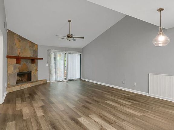 2nd image of 259 Heathersett Dr SW