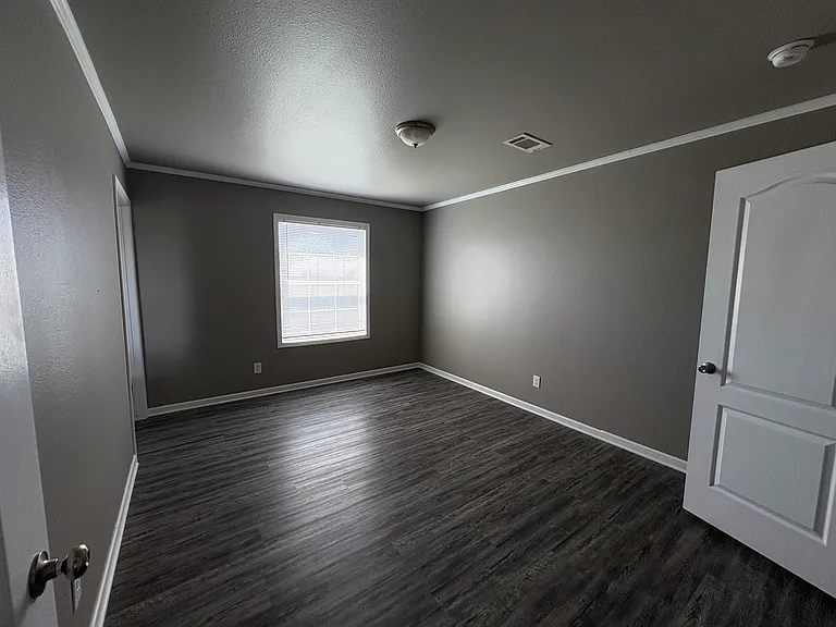3501 SE 21st Ave #300 — Photo 7