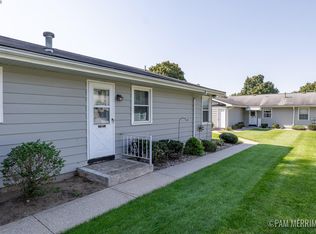 5096 Southglow Ct SE, Kentwood, MI 49508