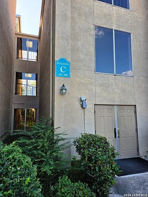 Building Photo 5