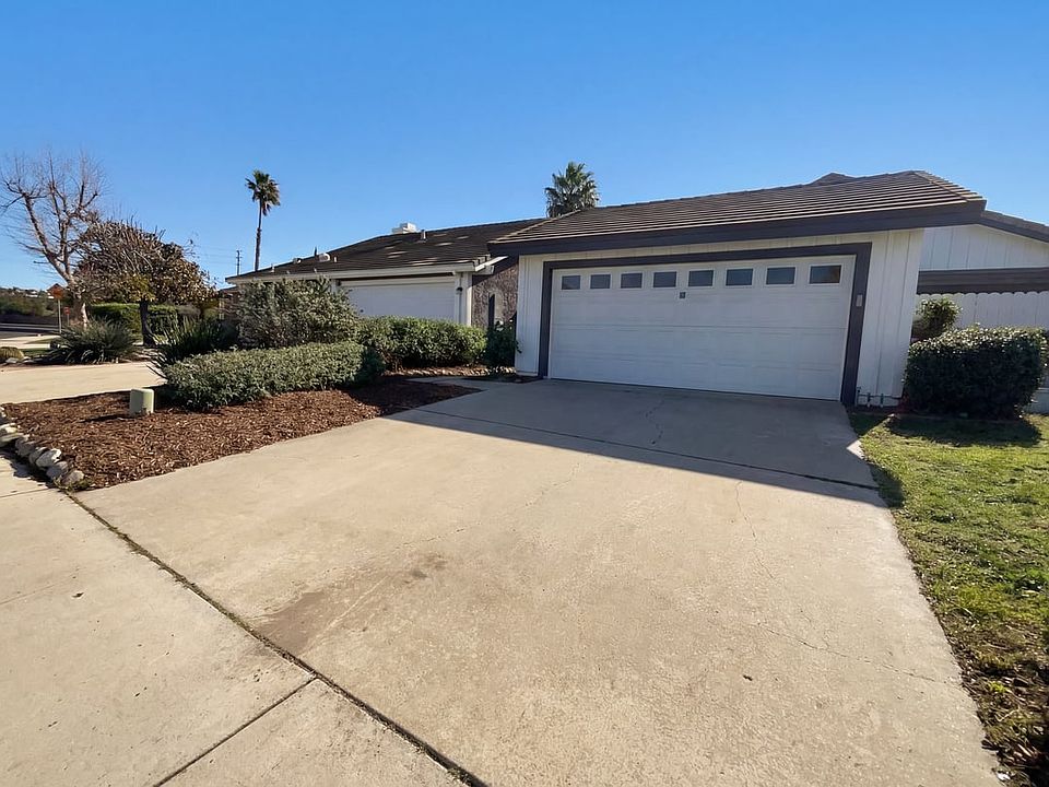 1st image of 13106 E Mesa Verde Dr