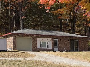 10024 E Lakeview Hills Rd, Traverse City, MI 49684