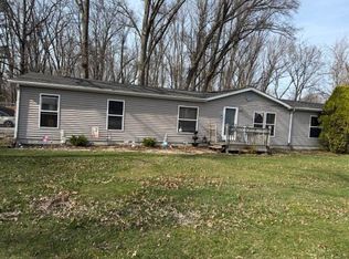 1198 Old Porter Rd, Porter, IN 46304