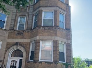 5841 S Calumet Ave, Chicago, IL 60637