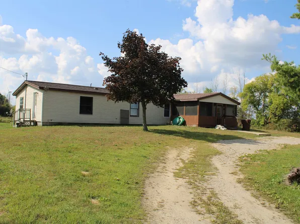 2681 N Leaton Rd, Mount Pleasant, MI 48858