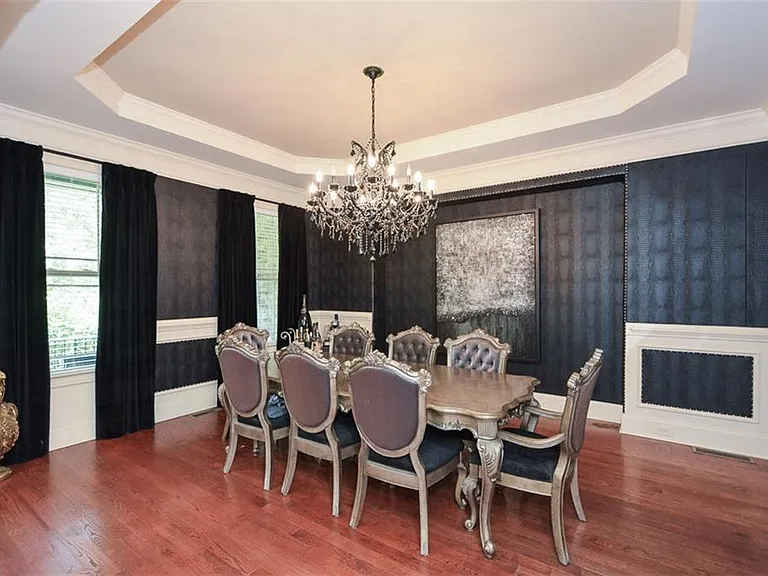 2210 Spalding Dr — Photo 30