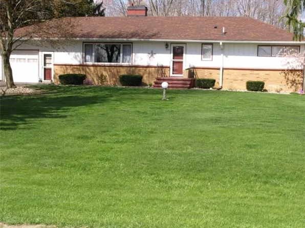 3139 Chapel Rd, Ashtabula, OH 44004